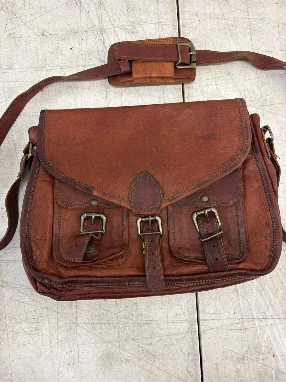 Men's Brown Leather Messenger Bag with Dual Front Buckles